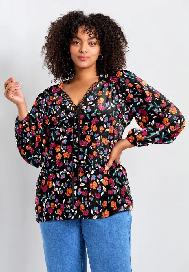 Scallop Trim Peasant Blouse