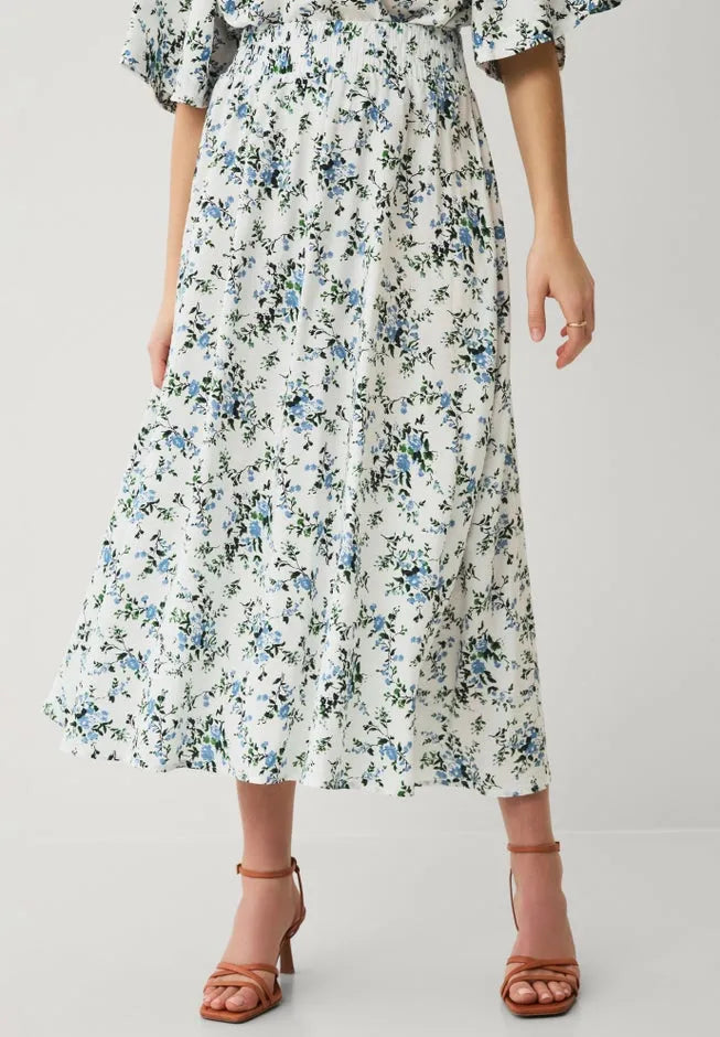 Smocked Waistband Maxi Skirt
