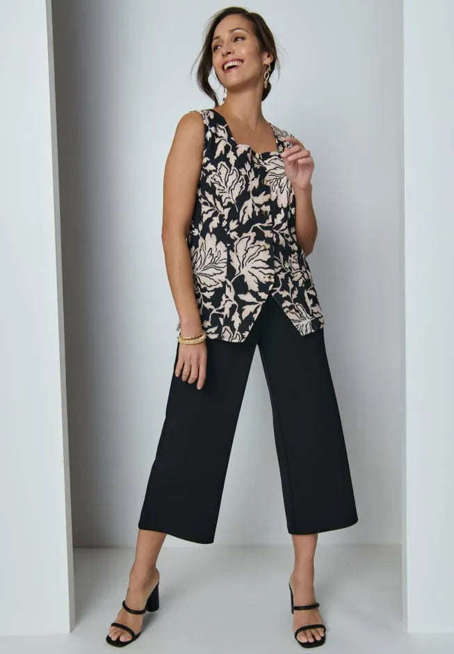 Stretch Crepe Square Neck Vest And Crop Pant Set